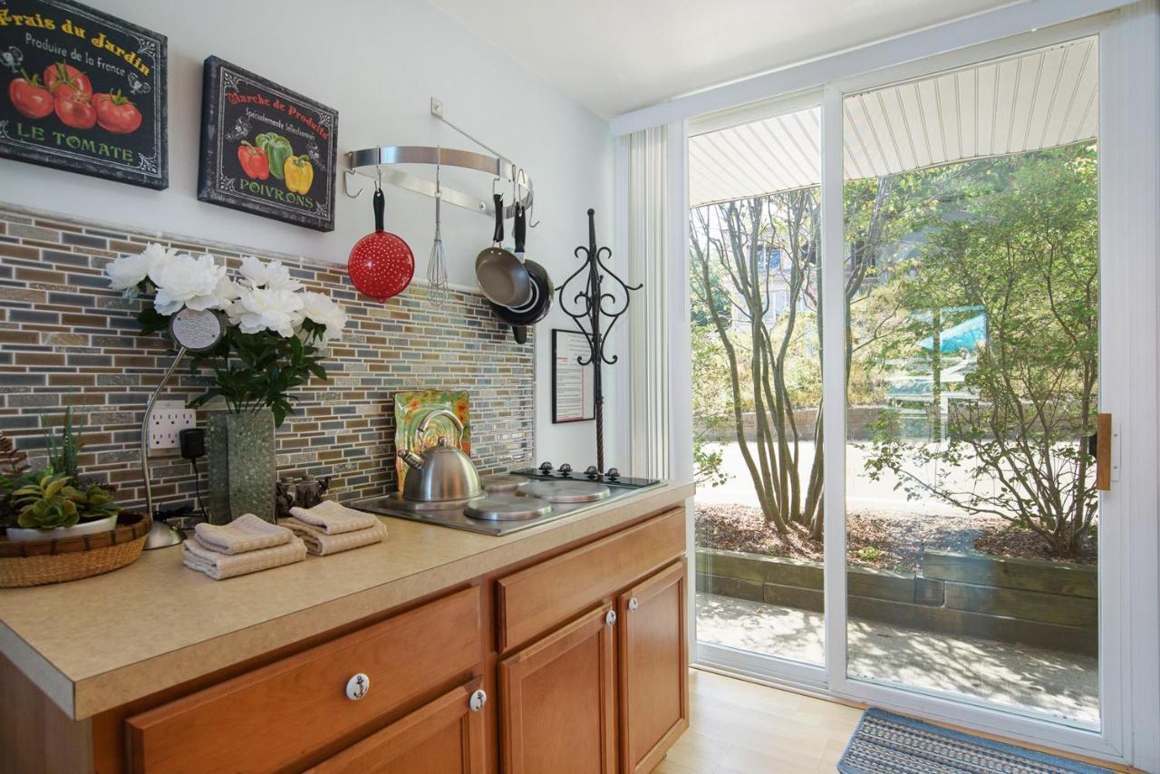 Waterside Suites Saugatuck Esterno foto